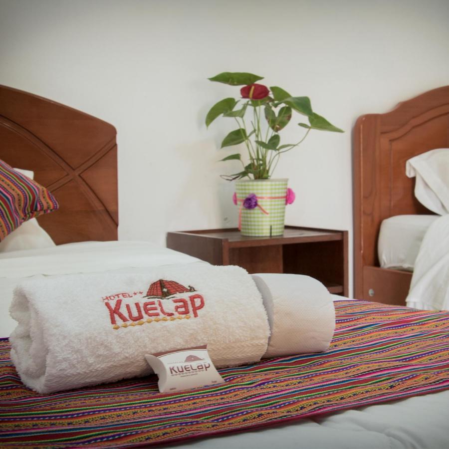 Hotel Kuelap ชาชาโปยาส ภายนอก รูปภาพ